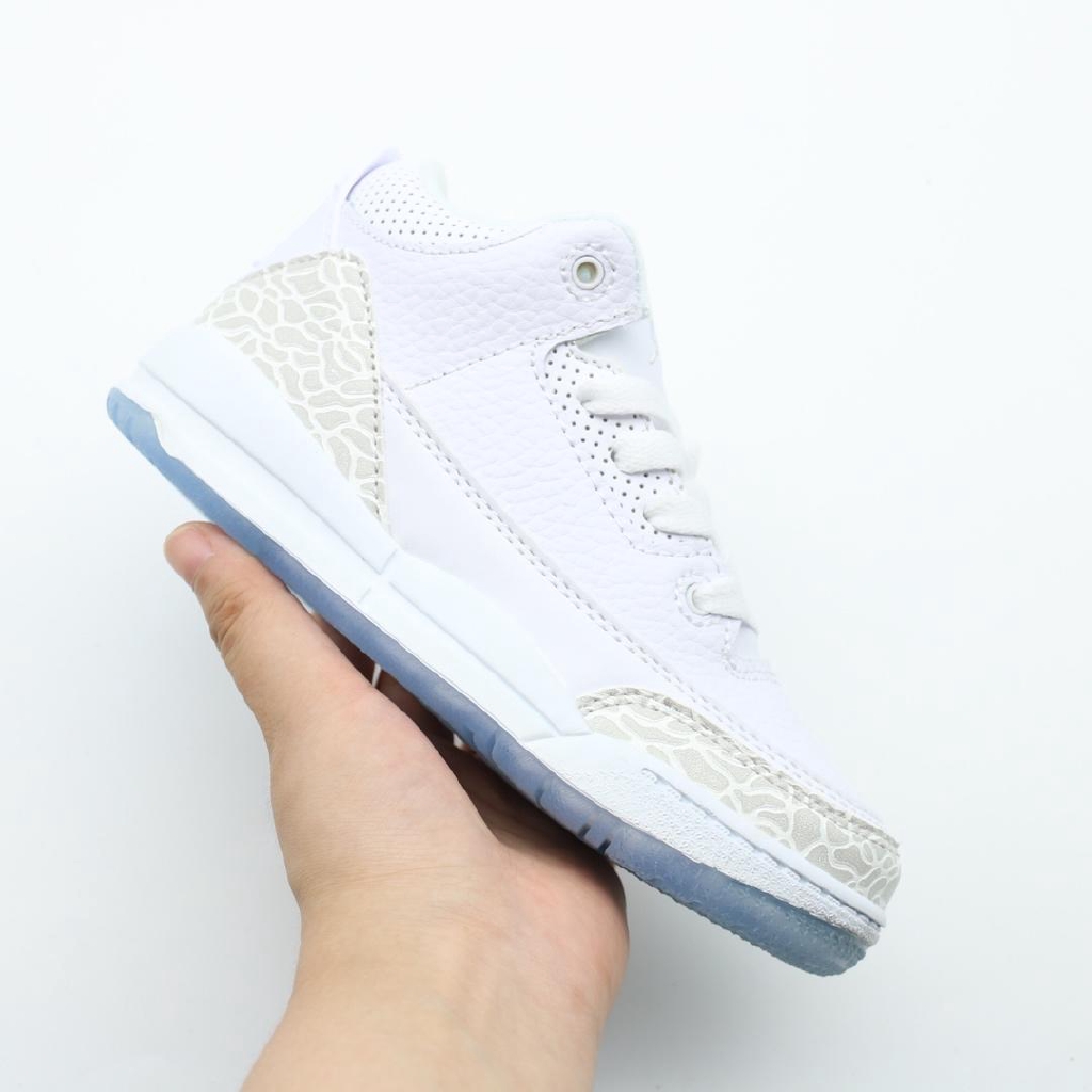 kids basketball shoes white