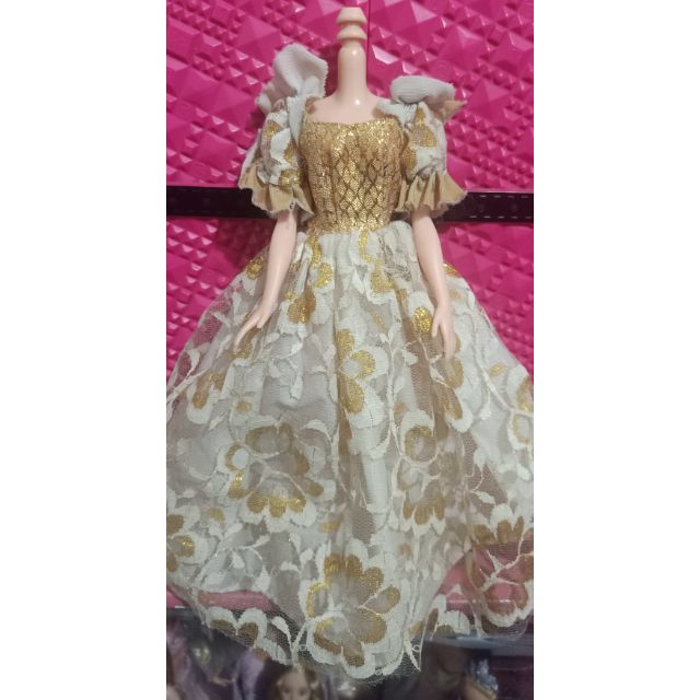 where to sell vintage barbies