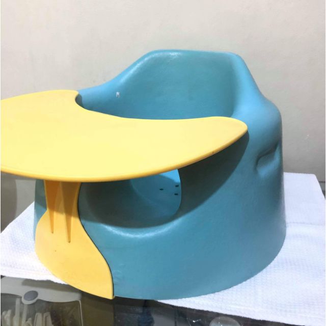 bumbo chair with table