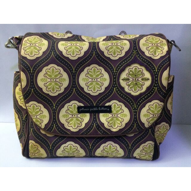 button spot carry all nappy bag