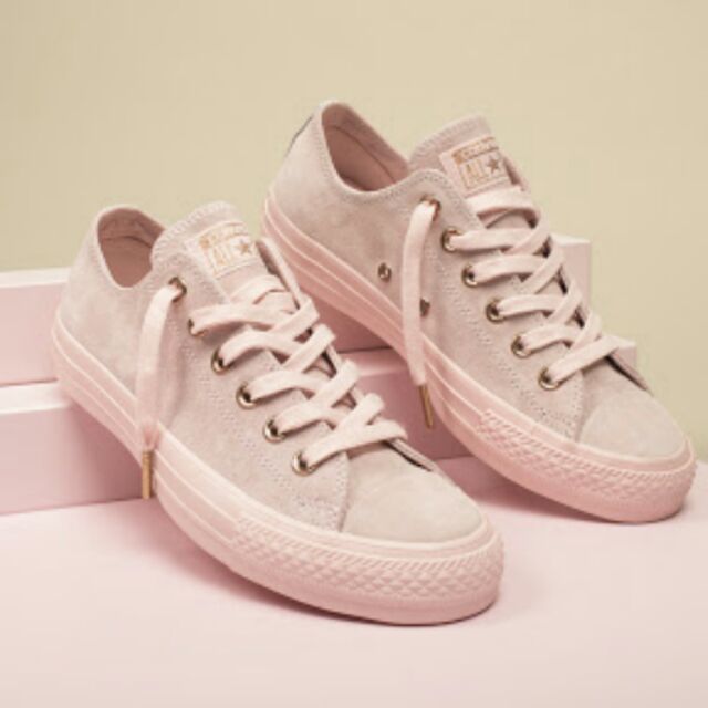 chuck taylor all star spring blossom