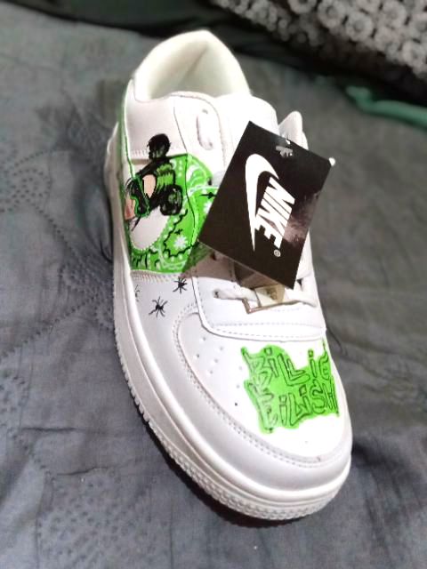 billie eilish shoes air force 1