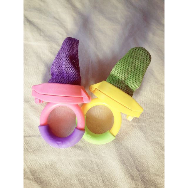 Munchkin Baby Fruit Feeder Anti Choke Shopee Philippines