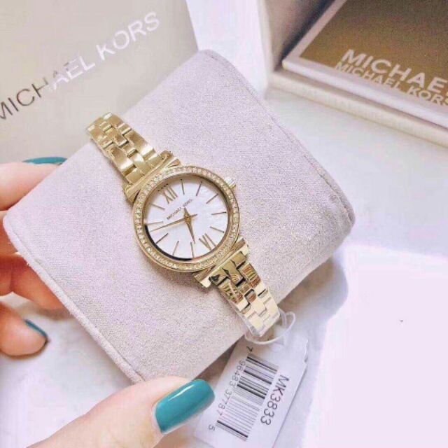 michael kors in square one mall