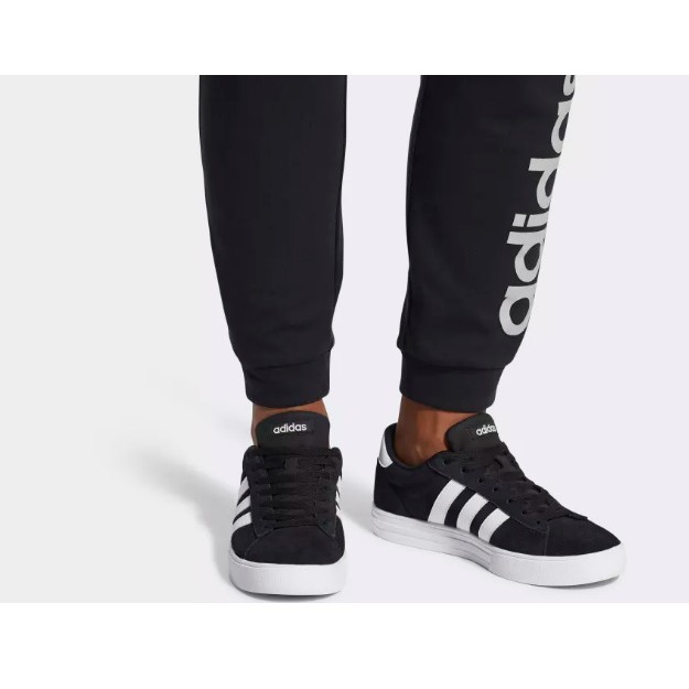 adidas originals men's daily 2.0