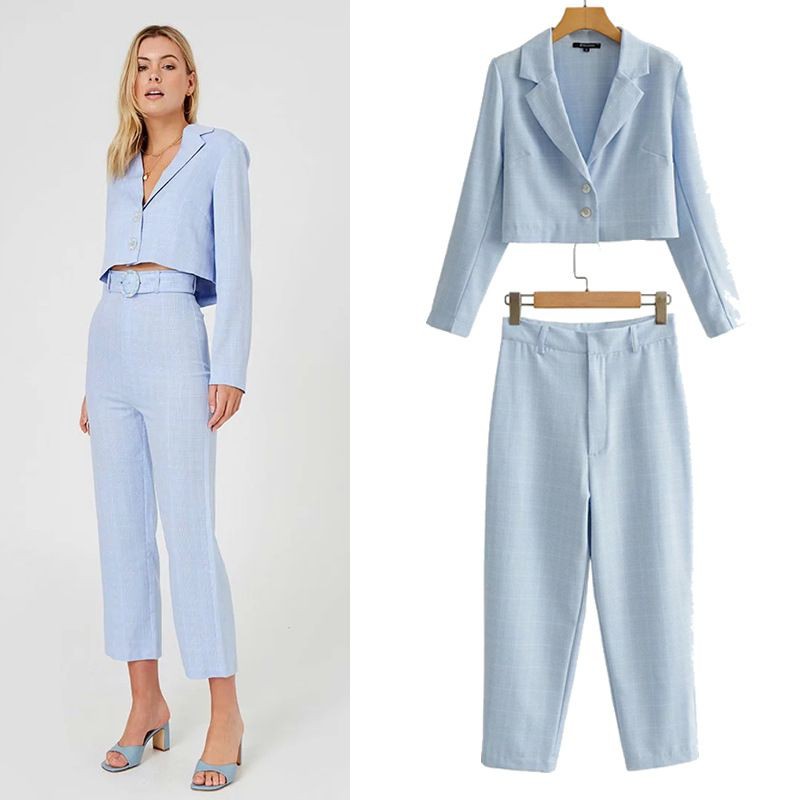 short jacket suit