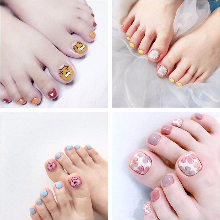 Cute japanese feet