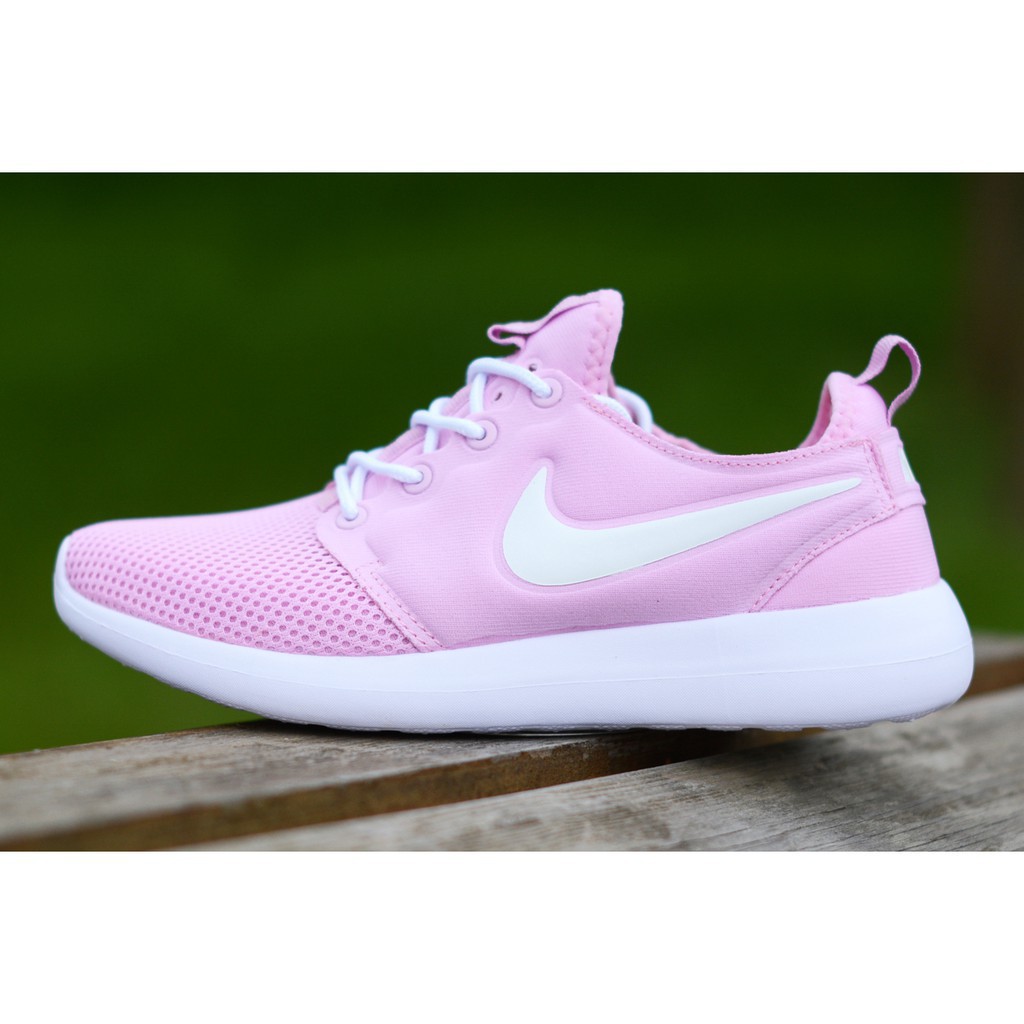 all pink nike roshe