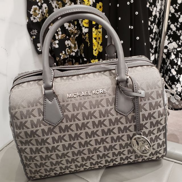 MICHAEL Michael Kors Bedford Large Duffle | Shopee Philippines