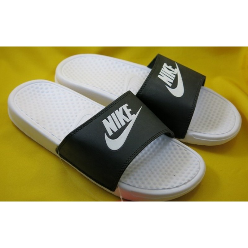 nike benassi 43