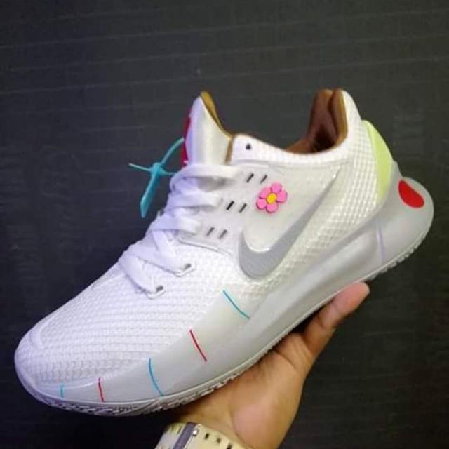 sandy cheeks kyrie 5s