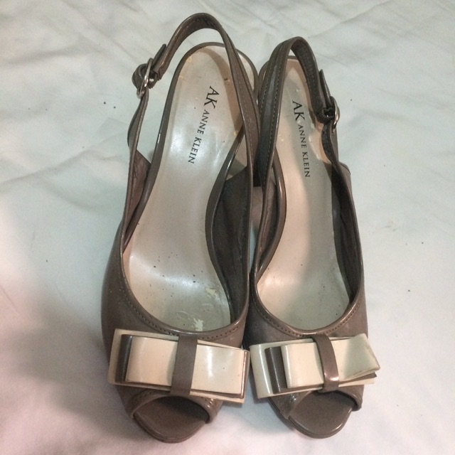 anne klein high heel shoes