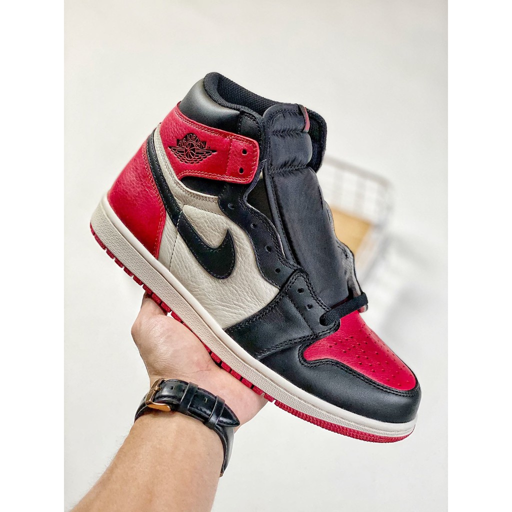 bred toe nike