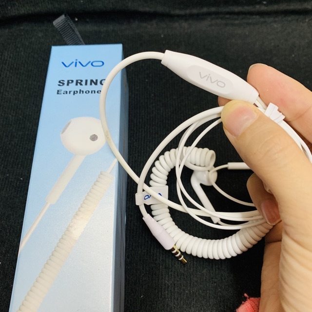 spring wire earphone