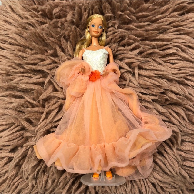 peaches barbie