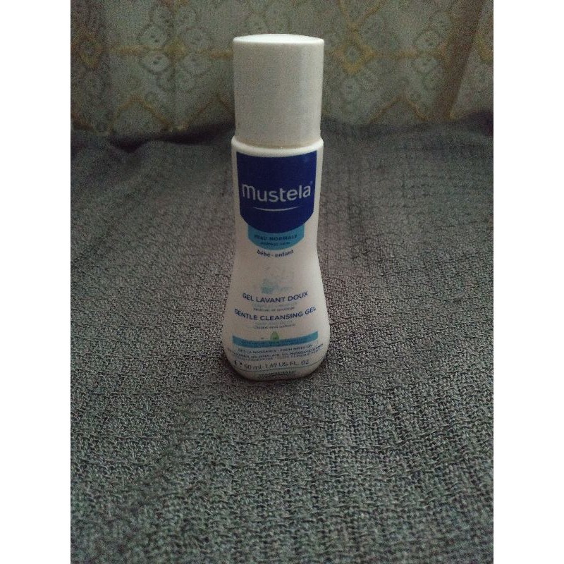 mustela travel size