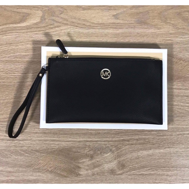 mk fulton large zip clutch