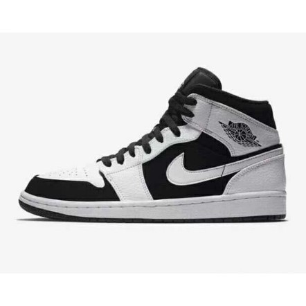 nike mid cut shoes