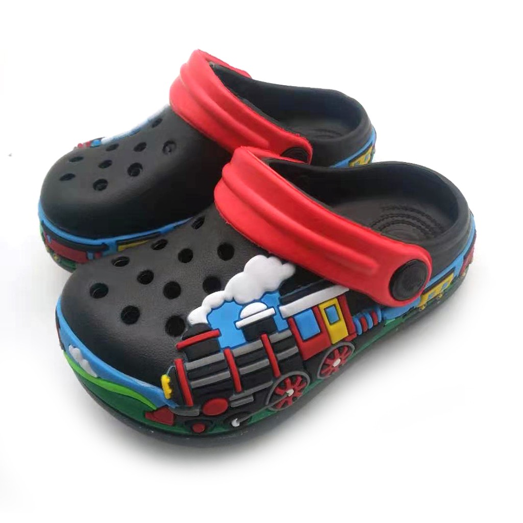 train crocs