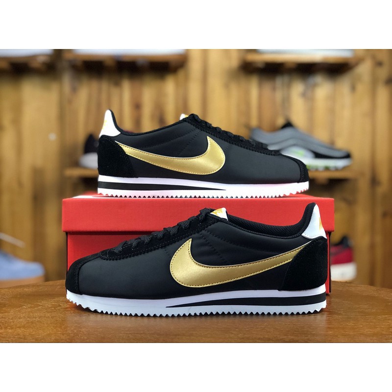 nike cortez couple