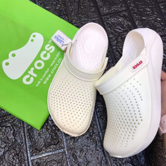 crocs literide clog white