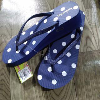 toeberries slippers price