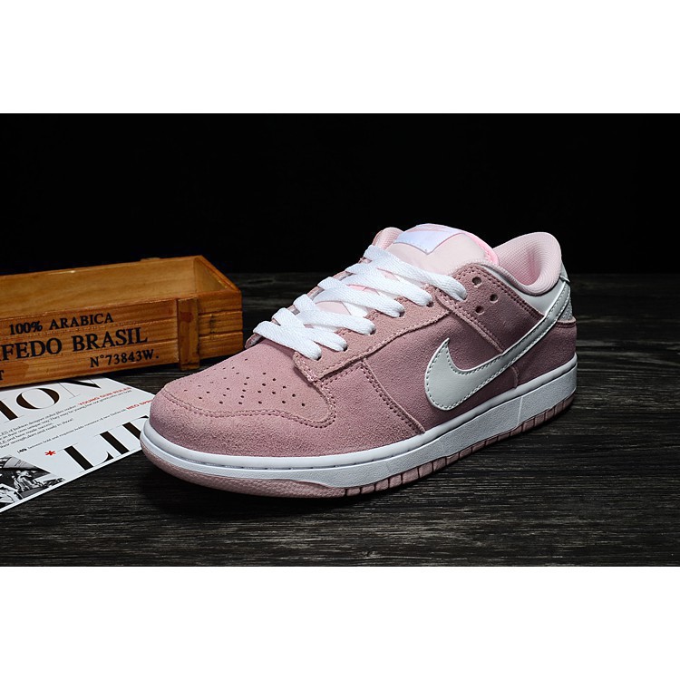 nike mens dunk low pro iw skateboarding shoes