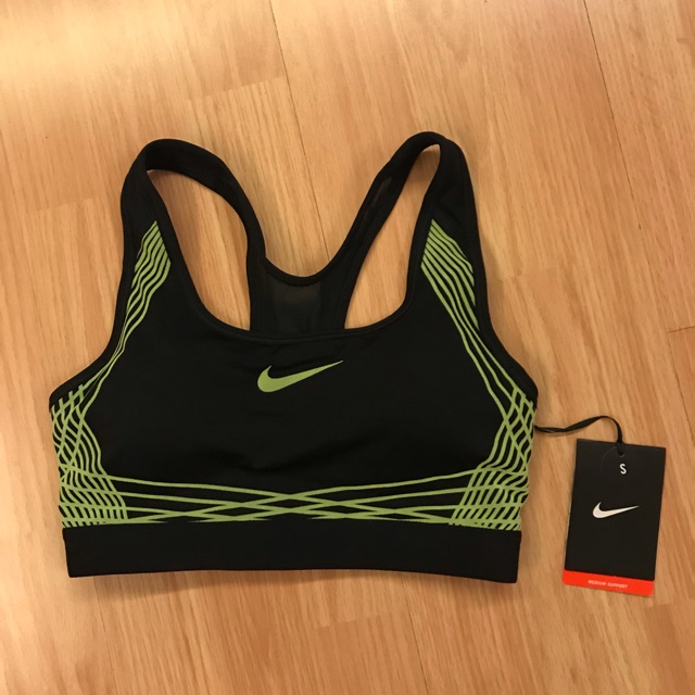 nike sports bra measurements