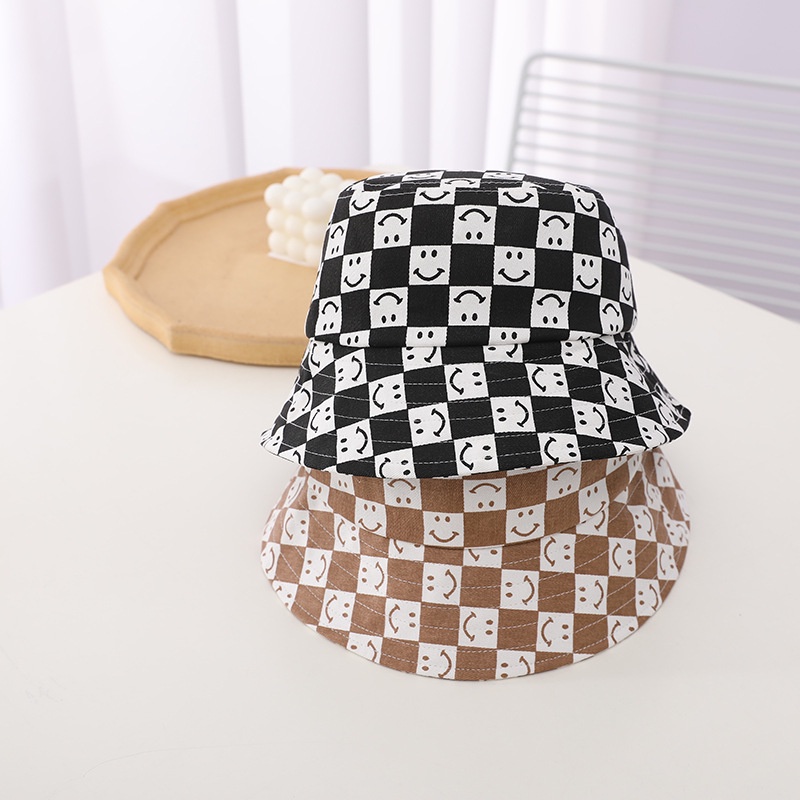 Chessboard lattice smiling face fisherman hat children's street shooting trend basin hat retro travel sunshade hat girl