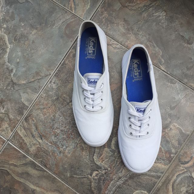 AUTHENTIC KEDS TRIPLE WHITE PLATFORM SNEAKERS | Shopee Philippines