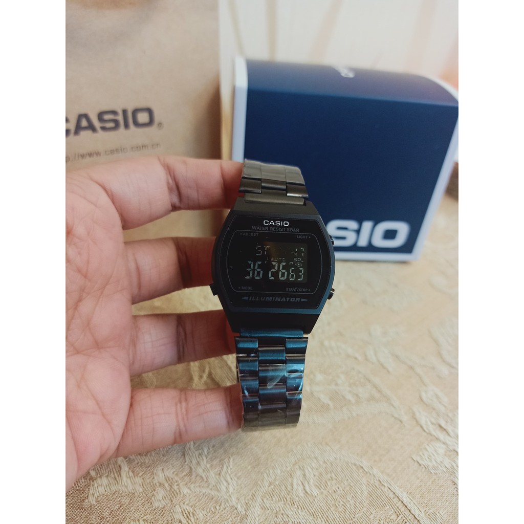 casio vintage matte black