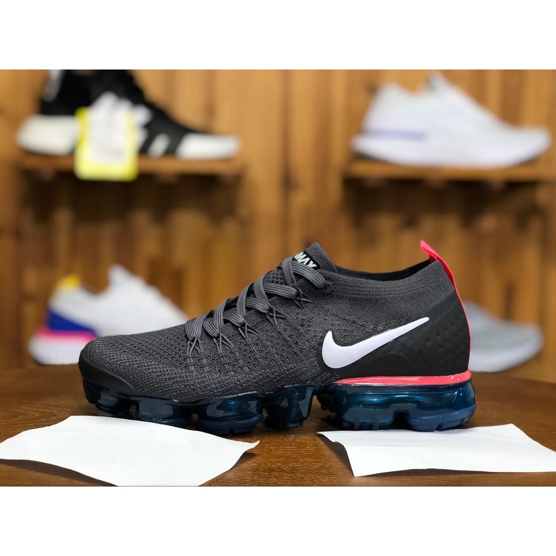 nike air vapormax flyknit 2 white size 5