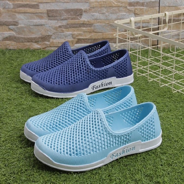 men's plastic slip on shoes