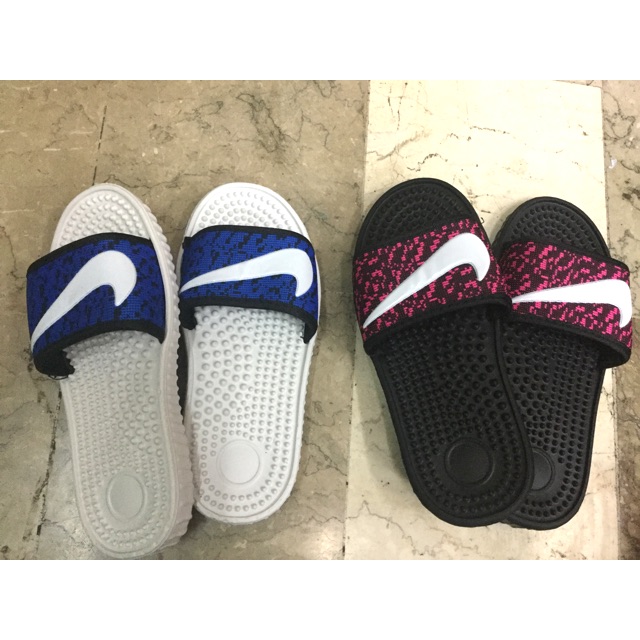 nike slippers for girl