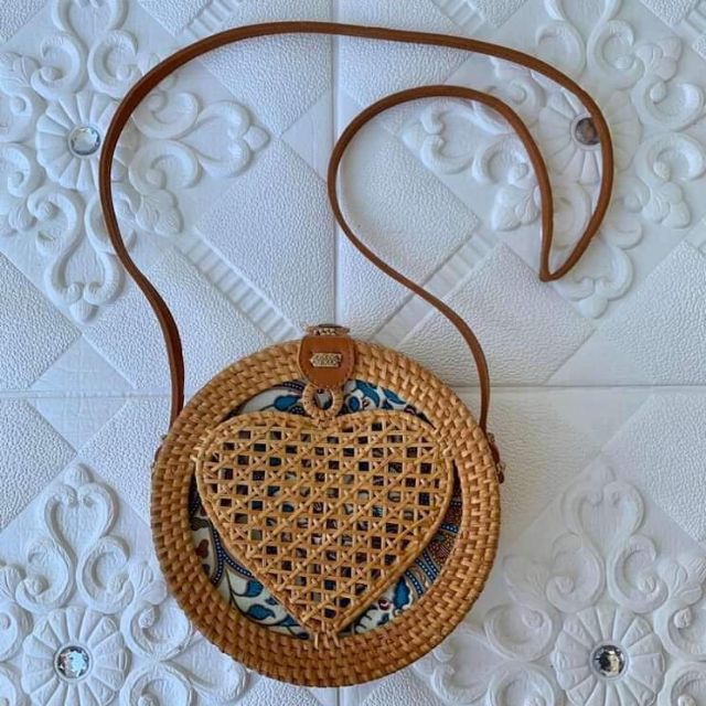 dune rattan bag