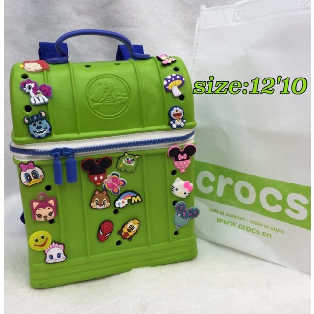 lightest crocs backpacking
