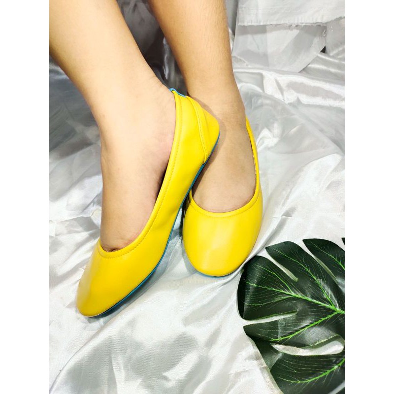 yellow ballet flats