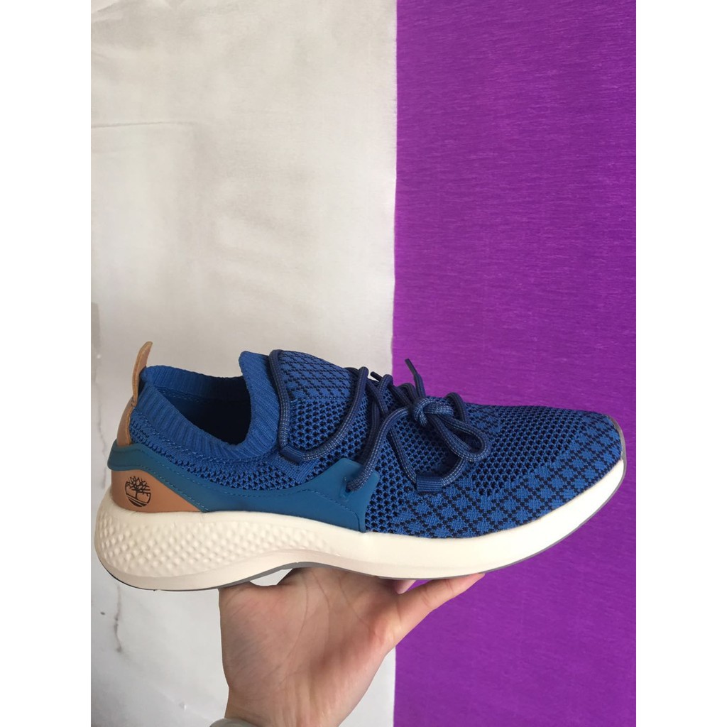 timberland flyroam blue