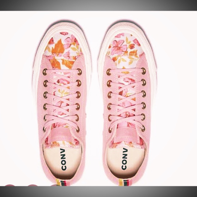 converse low pink