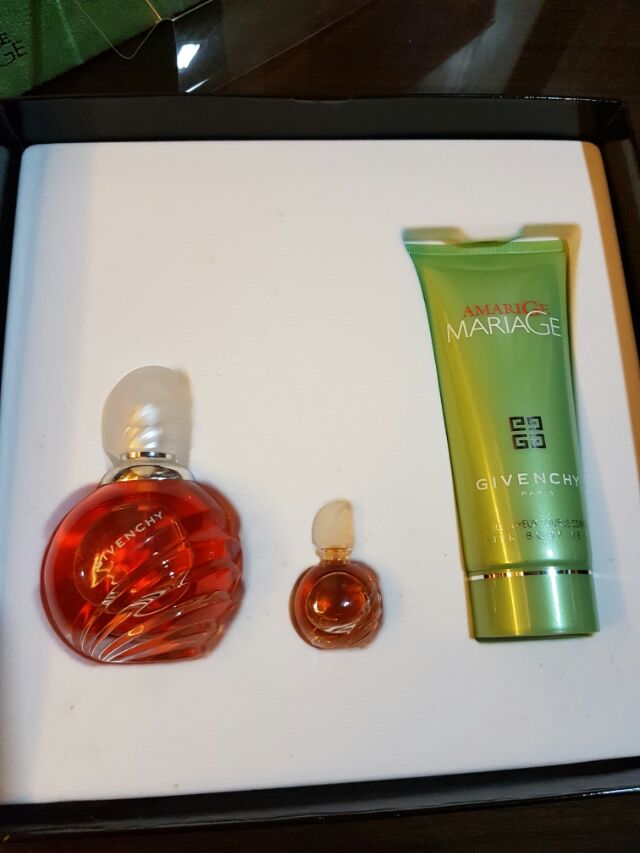 givenchy amarige parfüm