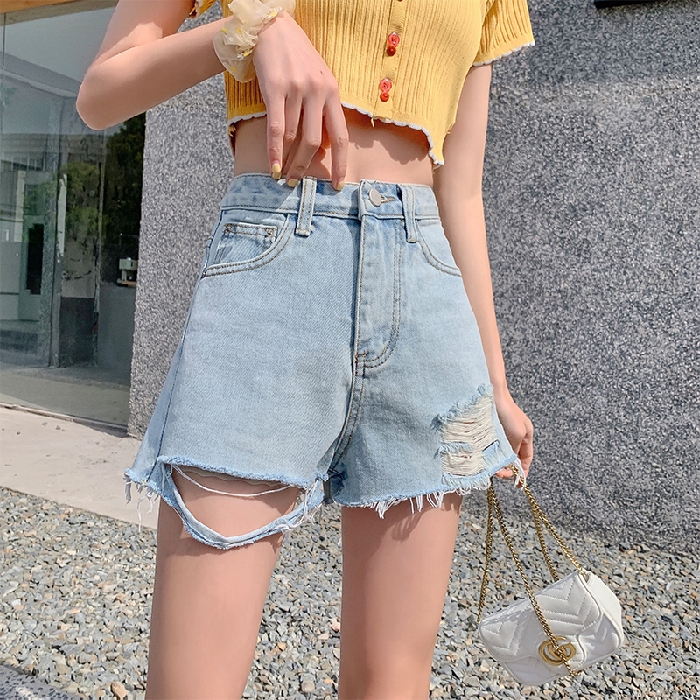 high waisted denim hot pants