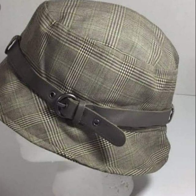 gap bucket hat