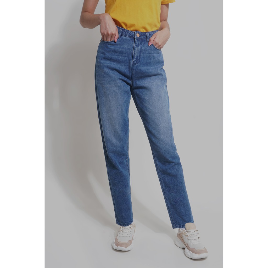 light high waisted mom jeans