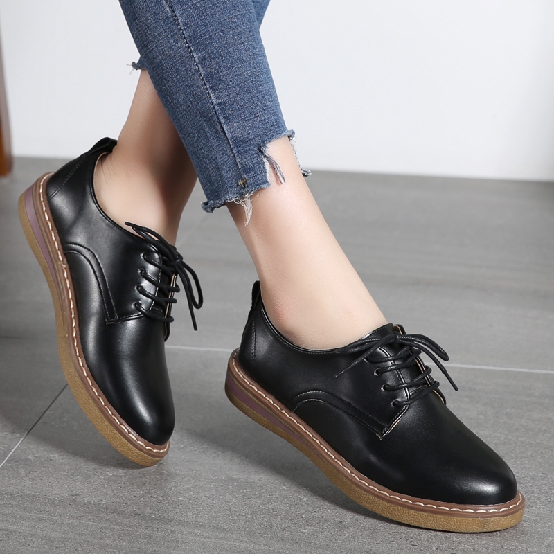 leather shoes female