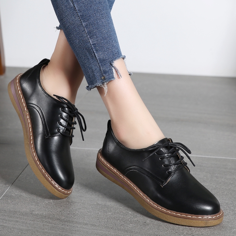 ladies leather shoes