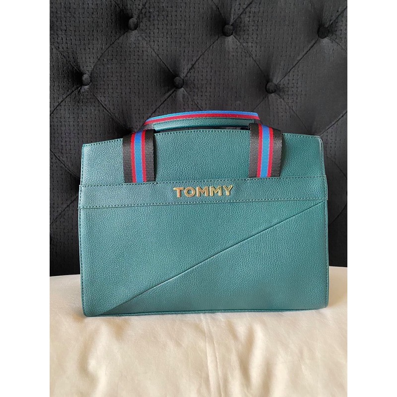 tommy hilfiger bags sale usa