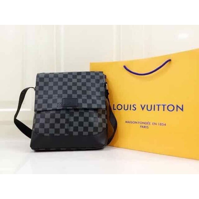 louis vuitton leather