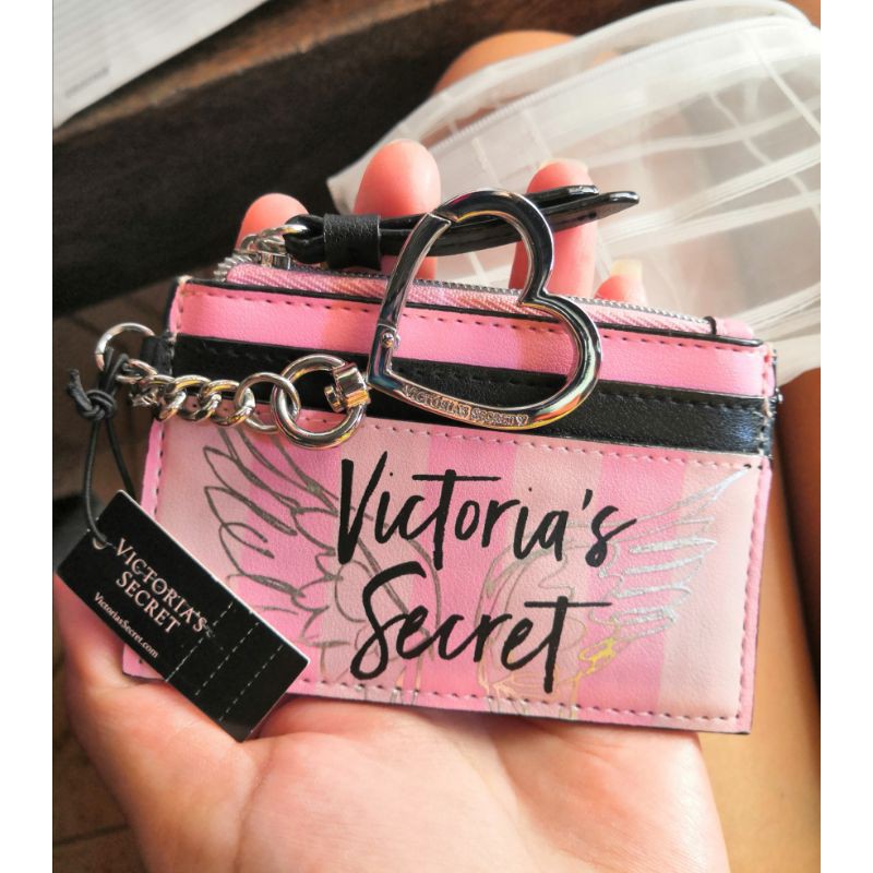 Original Victoria's Secret Adorable Keychain Card Holder Heart Free