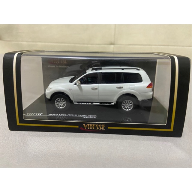 pajero sport diecast