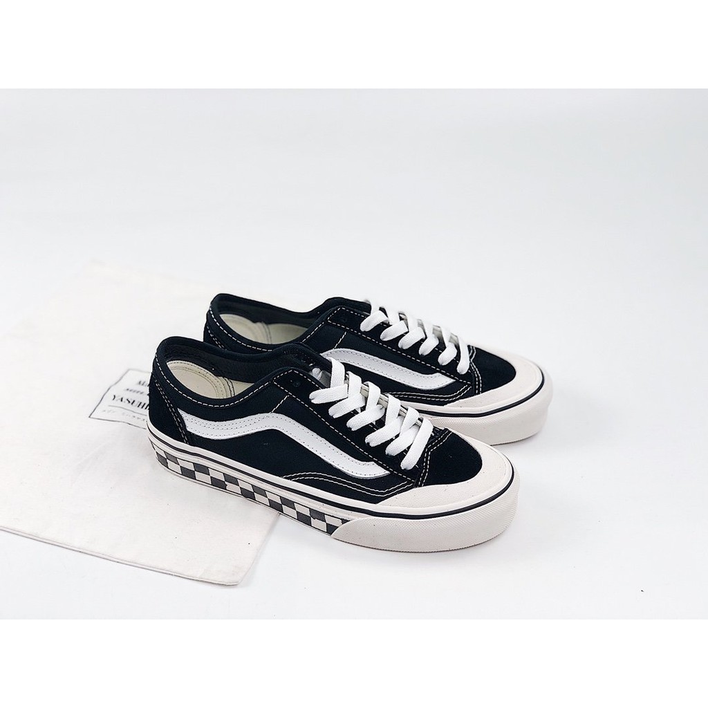 vans style 36 decon sf black & white checkered skate shoes